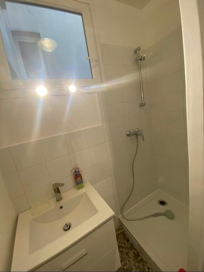 Appartement Situe Dans Le 9Eme Arrondissement, A Deux Pas Du Sacre-Coeur Parigi Esterno foto