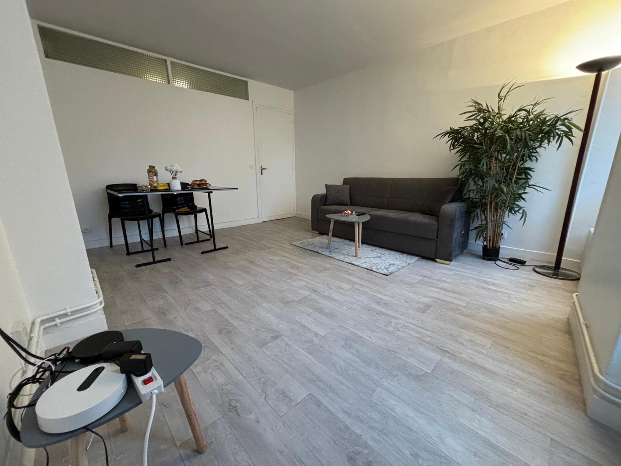 Appartement Situe Dans Le 9Eme Arrondissement, A Deux Pas Du Sacre-Coeur Parigi Esterno foto