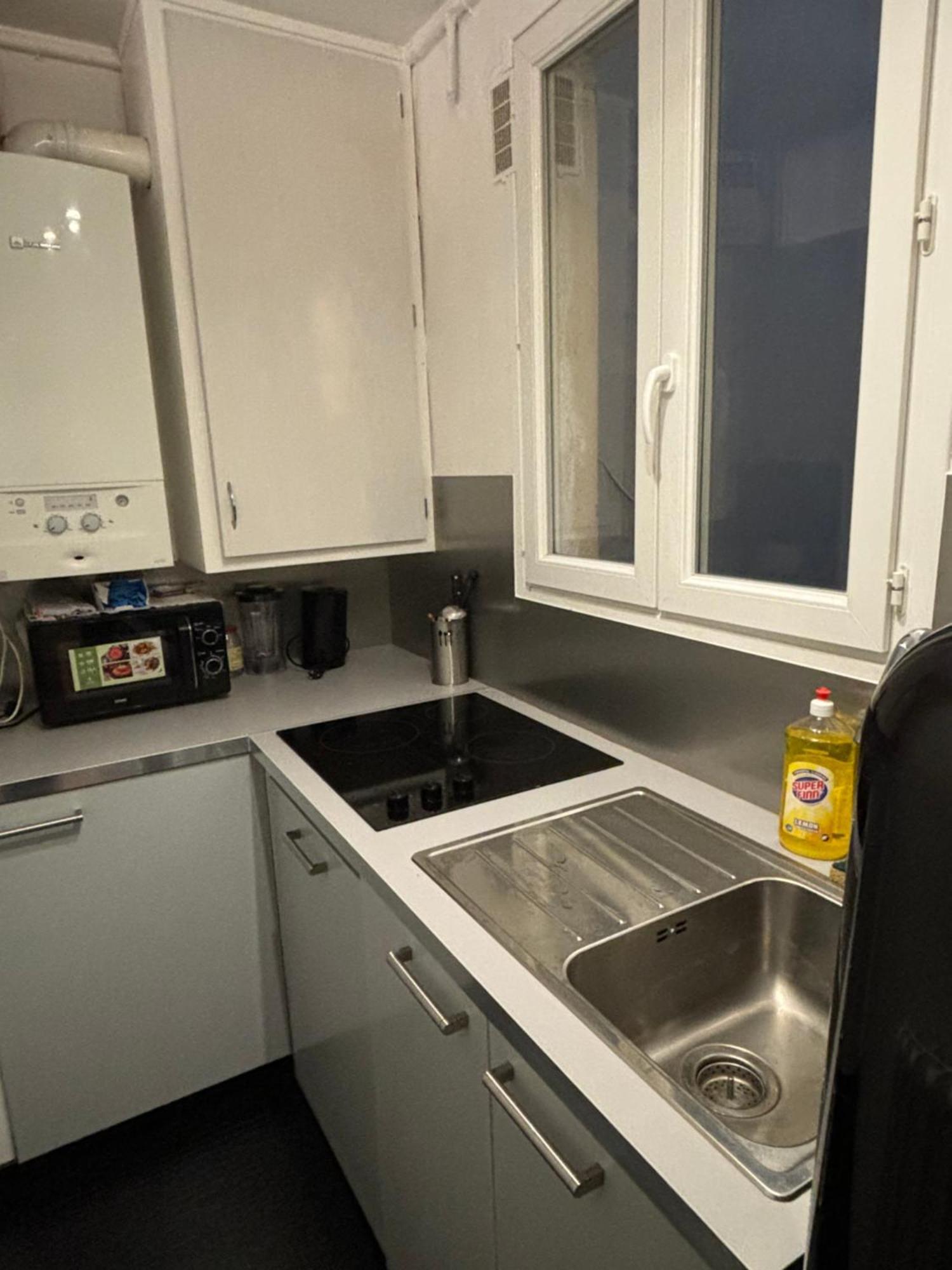 Appartement Situe Dans Le 9Eme Arrondissement, A Deux Pas Du Sacre-Coeur Parigi Esterno foto